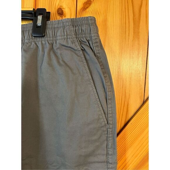 Gap Men's Size XL Pull On Short Elastic Waistband Stretch Shorts nwt (0957) - Picture 2 of 5